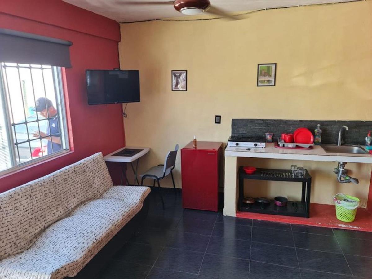 Super Cheap Loft Style Apartment In Merida Wifi Smartv Exterior foto